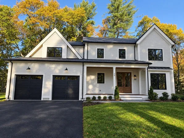 19 Morrill Dr, Wayland, MA 01778
