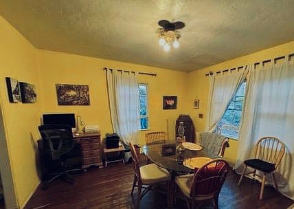 3rd image of 6008 Arosa St #5