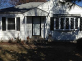 10641 Saint Matthew Ln, Saint Ann, MO