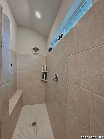 9210 Landa Fls — Photo 12