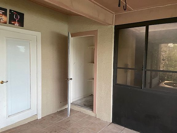 5th image of 208 Meadow Blvd