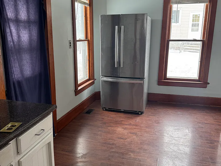 306 Clark St — Photo 3