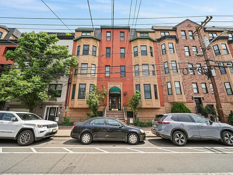 79 Grand St #4B — Photo 2