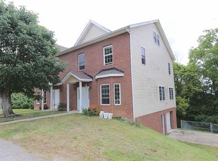 3618B Skyview Dr, Huntington, WV 25701