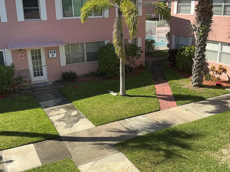 420 Monroe Ave #D202 — Photo 18