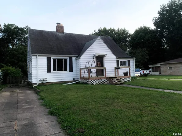 819 E State St, Jacksonville, IL 62650