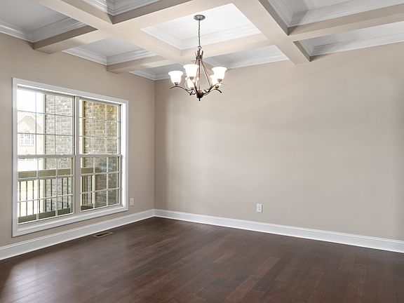 4th image of 1528 Amblewood Way