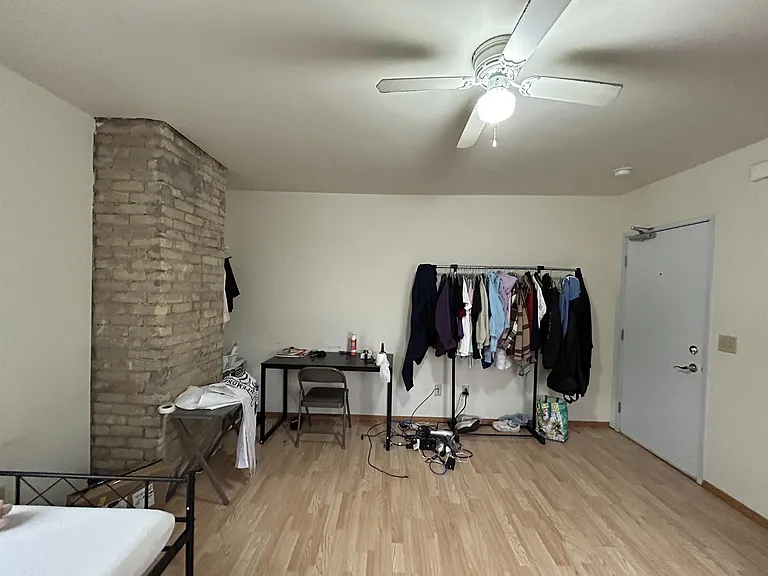 635 Howard Pl — Photo 39