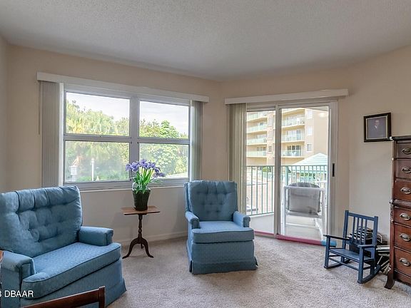 5th image of 4 Oceans West Blvd APT 201C