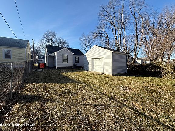 3rd image of 309 N 40th St