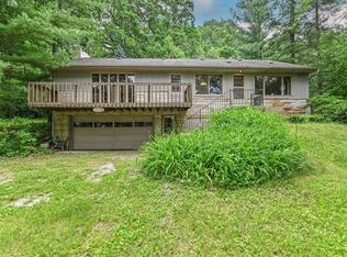 N7044 Oakwood Rd, Whitewater, WI 53190