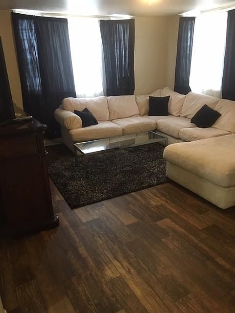 1st image of 2419 11th Ave N APT 2