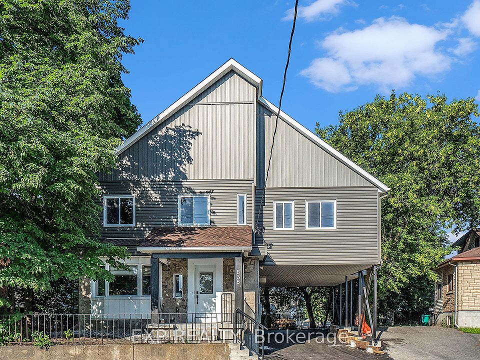 1st image of 838 Saint Laurent Blvd #3