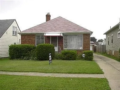 2807 Tuxedo Ave photo 1