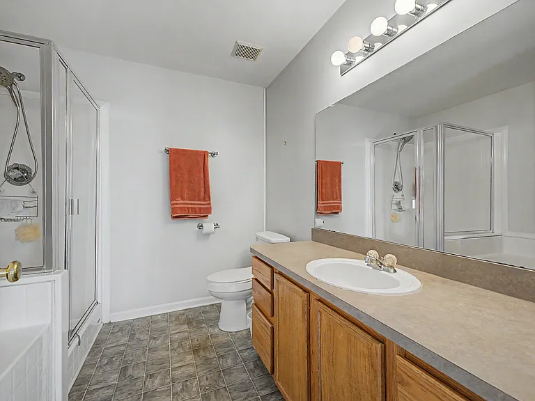 41973 Milton Dr — Photo 18