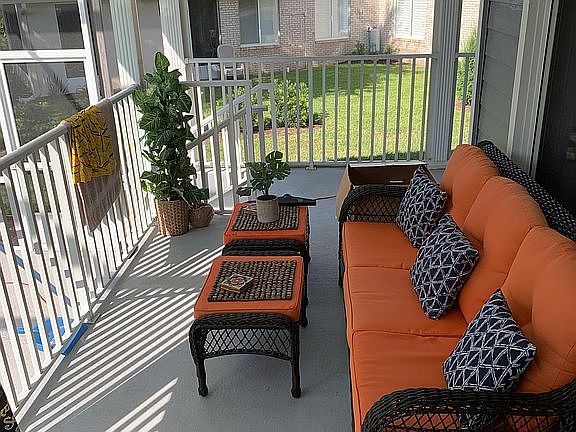 3rd image of 3714 Longford Cir