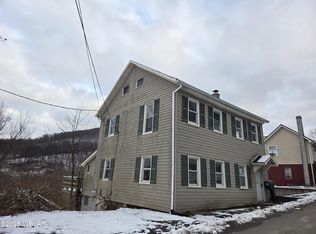 322 S Chestnut St, Mill Hall, PA 17751