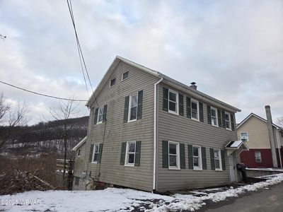 322 S Chestnut St, Mill Hall, PA, 17751