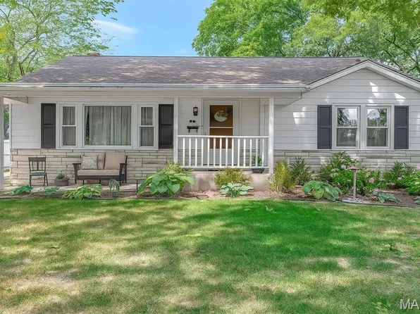505 S Tyler St, Millstadt, IL 62260