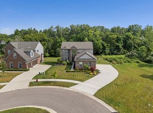 42940 Lexington Ct, Belleville, MI 48111