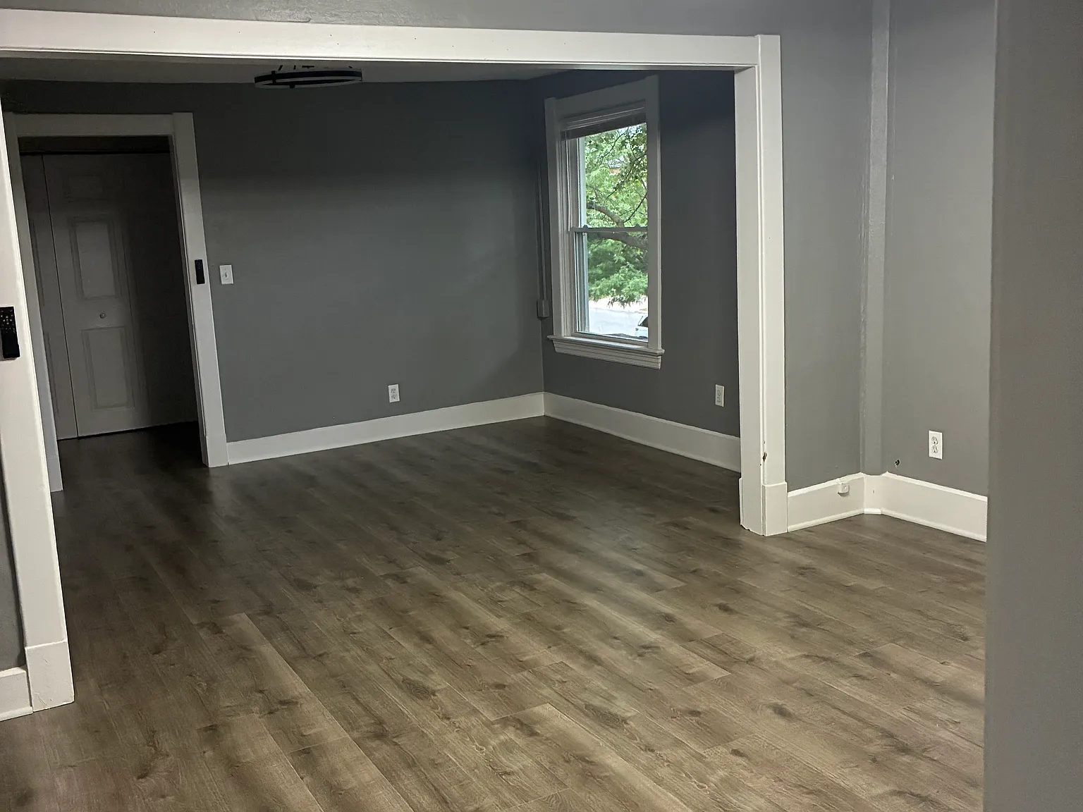 2 bed, 1150 sqft, $1,100 — Photo 1