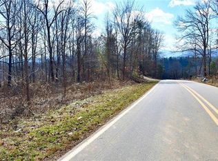 9999 Piney Knob Rd, Marshall, NC 28753