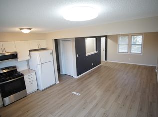 1300 La Chateau Dr, Liberty, MO 64068