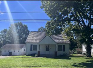 223 Ecton Rd, Winchester, KY 40391