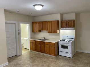 289 Cottage St #2L, Woonsocket, RI 02895