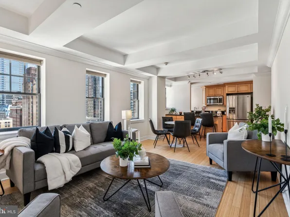 1701 Locust St Unit 1802, Philadelphia, PA 19103