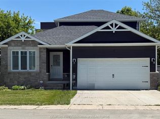 15 Lisgar St, Chatham Kent, ON N7M5C7