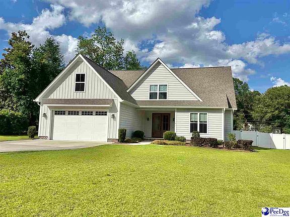 2nd image of 1141 Forest Dr