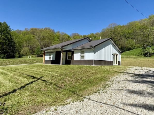 20934 Oakdale Rd, Glouster, OH 45732