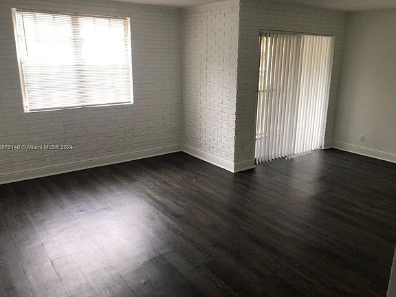 3rd image of 1285 SW 46th Ave APT 2710
