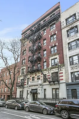 Sold by Corcoran | media 14