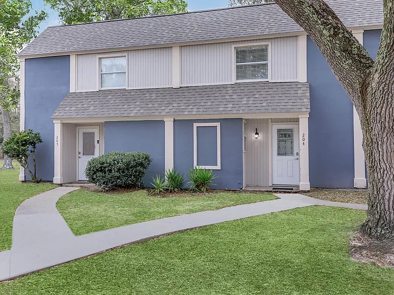 Gulf Coast Townhomes — Photo 4