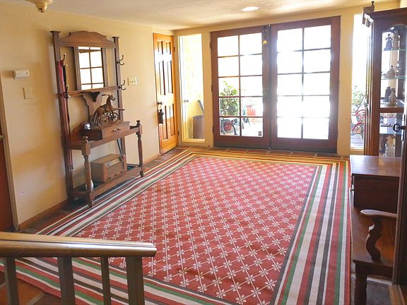 2nd image of 510 San Clemente Way