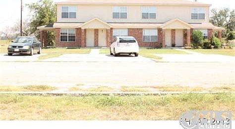 2nd image of 200 Meadowview Ln #Ad