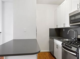 414 E 84th St APT 2A, New York, NY 10028