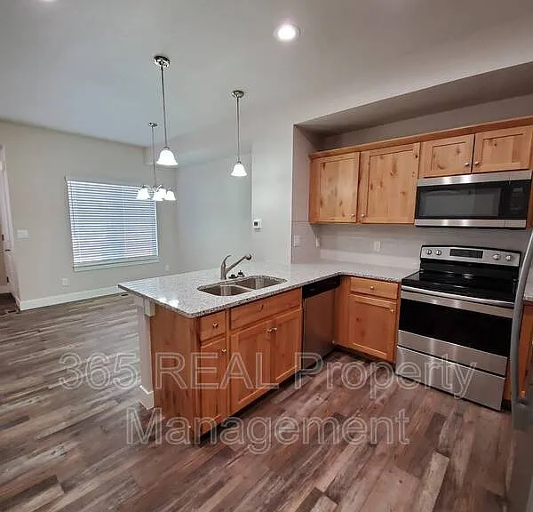 1699 Westward Pl #3 — Photo 5
