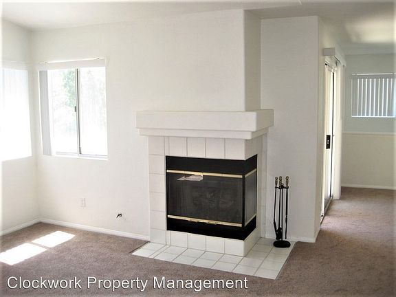 4th image of 6606 Laurelton Ln #202