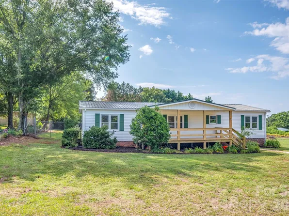 299 Ellenboro Henrietta Rd, Ellenboro, NC 28040