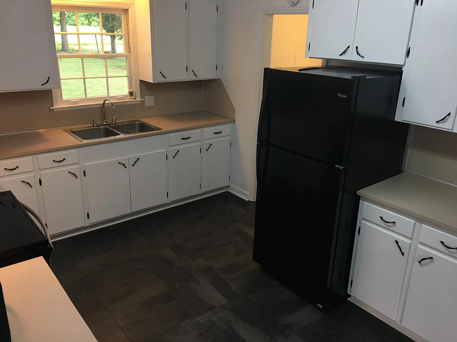 3 bed, 1450 sqft, $1,850 — Photo 4