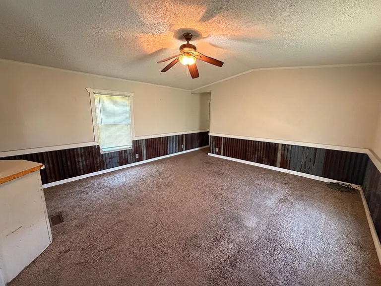 460 Crow Mountain Rd — Photo 3