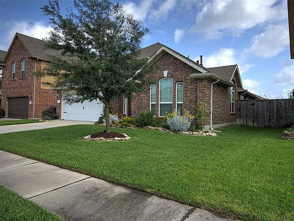 3rd image of 20318 Cypress Poll Dr