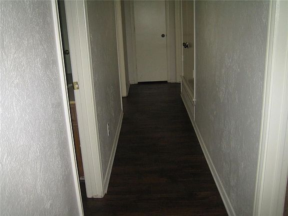 5th image of 1005 Hunters Creek Dr