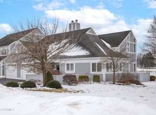 301 Lakeside Dr, Lewisburg, PA 17837