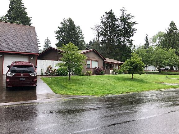 2nd image of 1704 Oxbow St NE