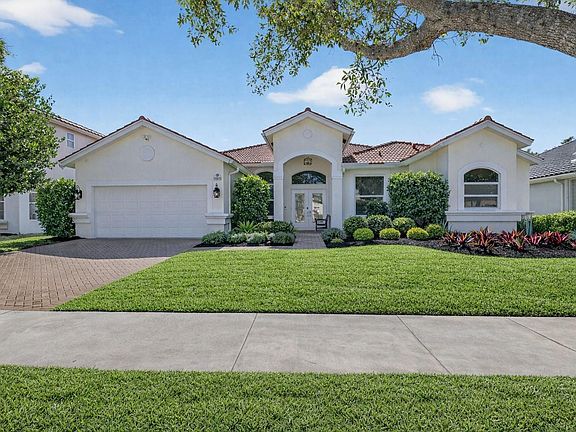 3rd image of 10078 Lexington Estates Boulevard