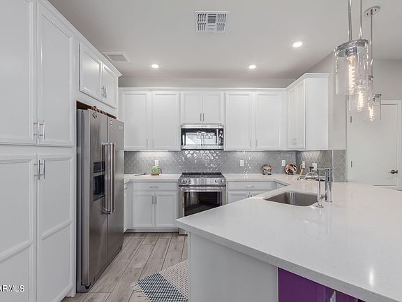 4th image of 2511 W QUEEN CREEK Road #406